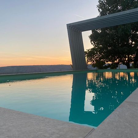 Villa Mona ,Heated Swimming Pool Мостар Екстериор снимка